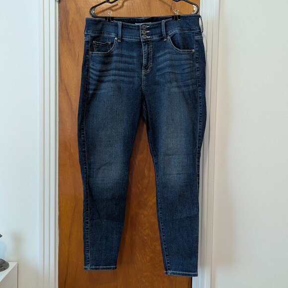 Torrid Jegging High-Rise Skinny Jean (16S) - Picture 1 of 10